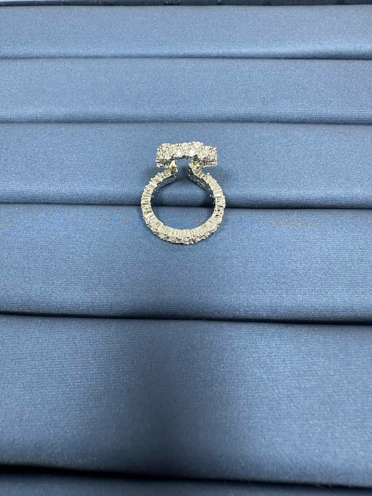 Silver White Pavé-Set Eternity-Style Ring 9