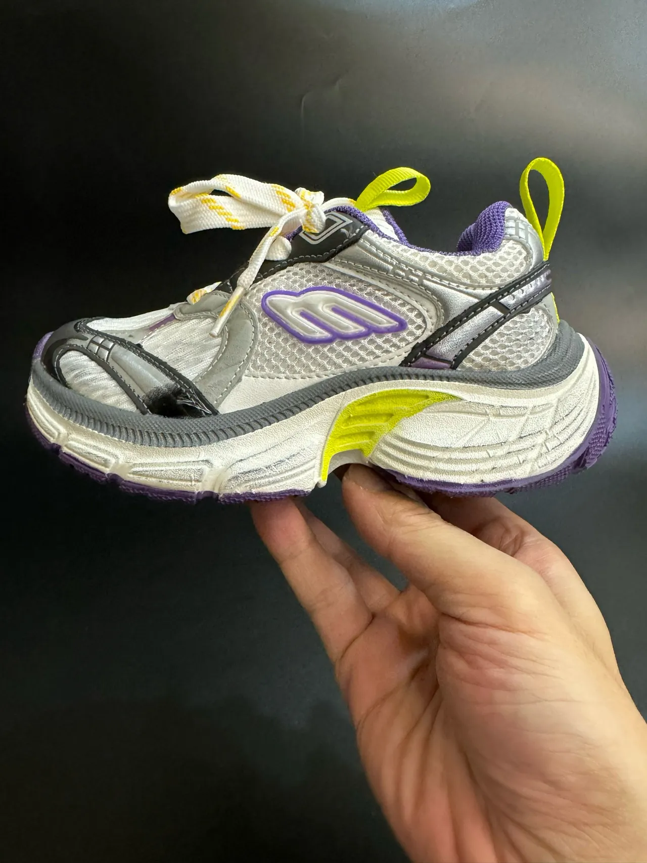 Skechers D'Lites Gray Black Sole Mesh And Synthetic Overlay Chunky Sneakers 15