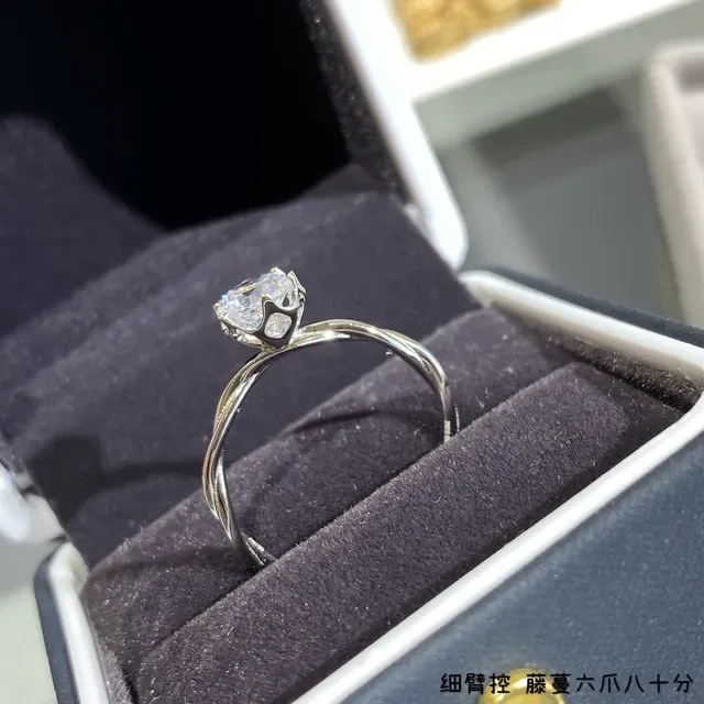 Solitaire Round Brilliant-Cut Stone Six-Prong Twisted Band Ring 3