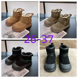 棕色麂皮羊毛衬里扣带雪靴