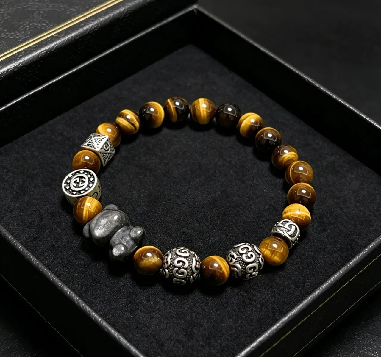 Bracelet en perles d'Oeil de Tigre et métal argenté 7