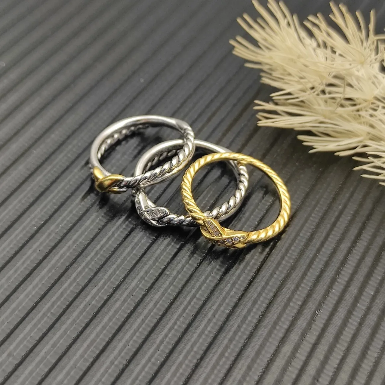 Twisted Rope Crossover Pavé Diamond Ring 2