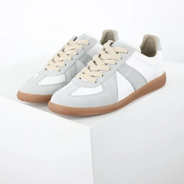 White and Light Gray Low-Top Lifestyle Sneakers 2