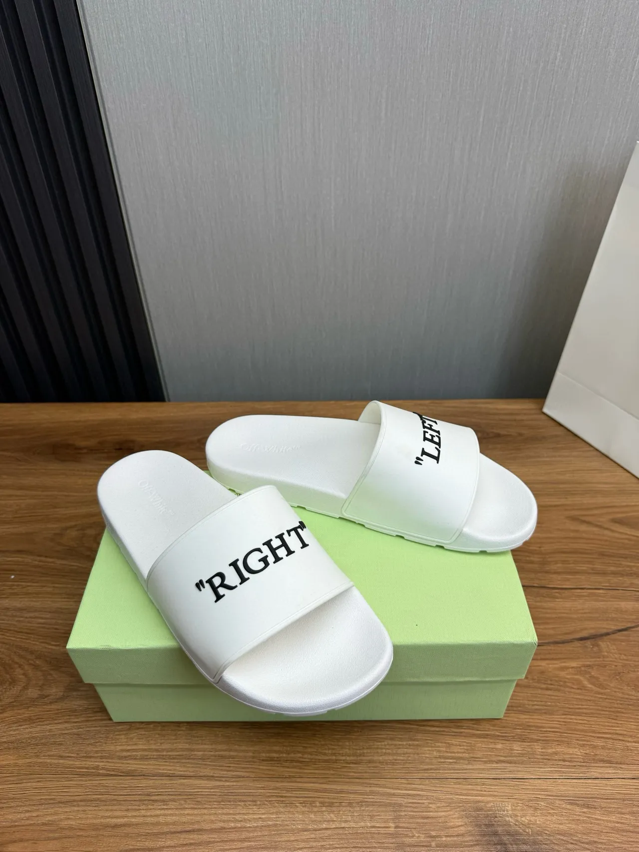 White Black Molded Rubber Construction Single Wide Strap Slippers 3