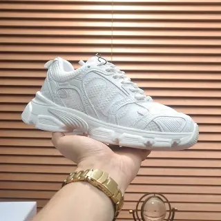 Zapatillas blancas con suela chunky panelled