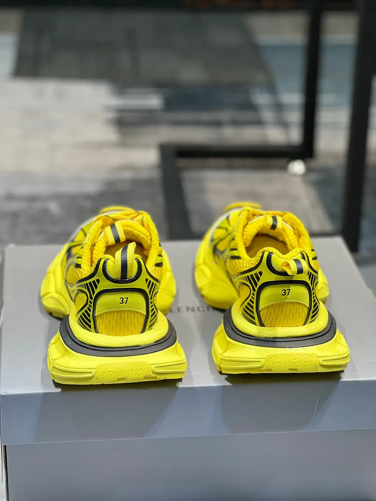 Yellow and Black Chunky Lifestyle Sneaker 2