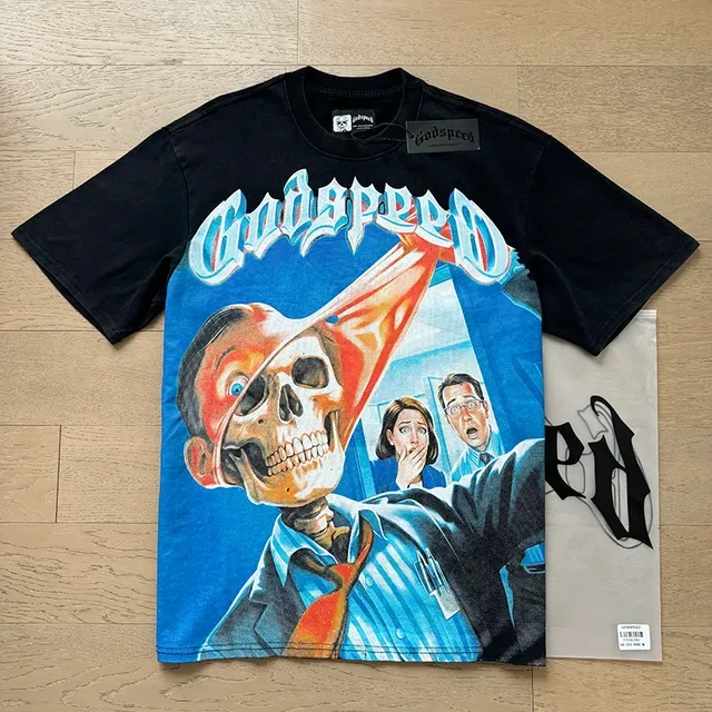 Camiseta negra Godspeed con estampado gráfico 3