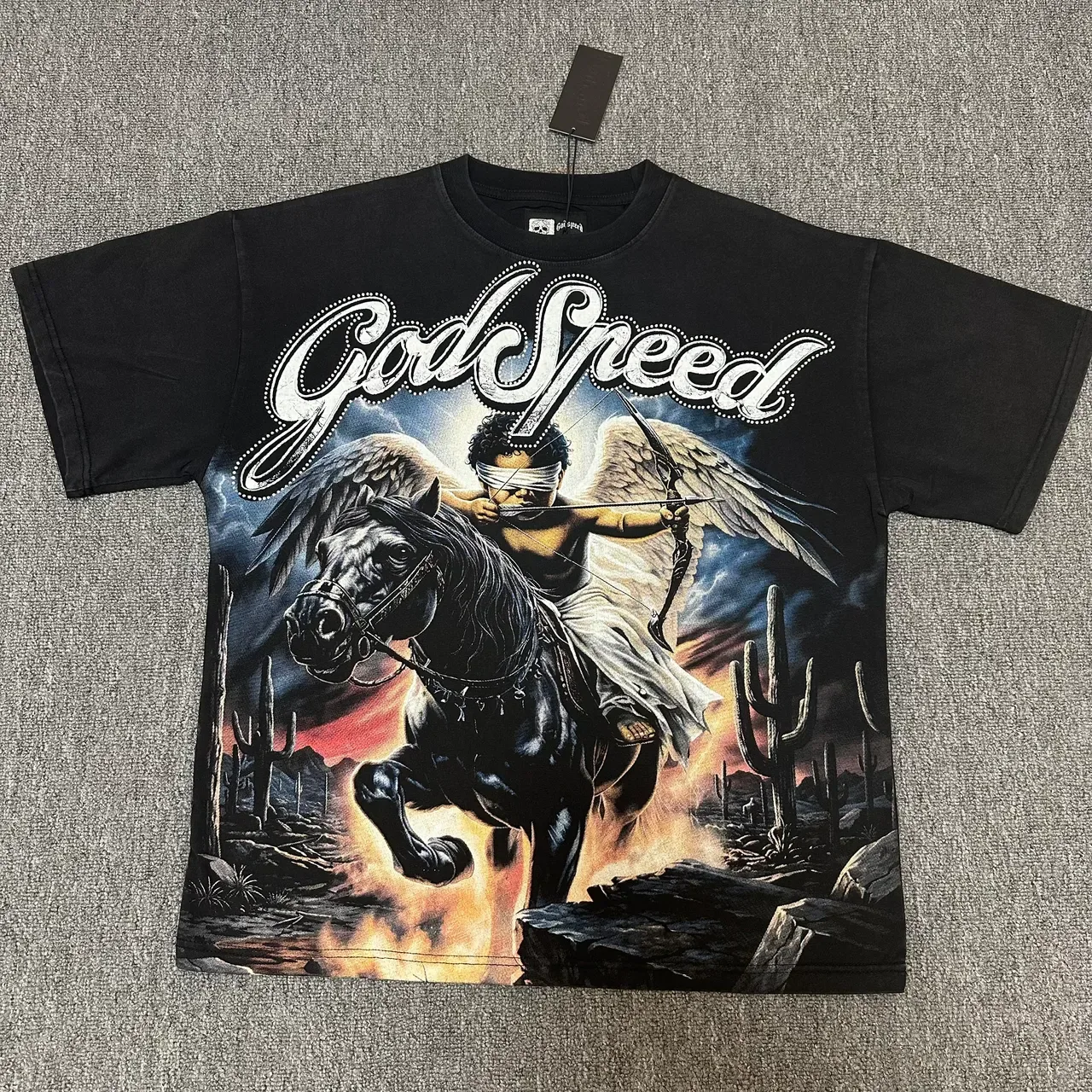 تي شيرت Godspeed بطباعة جرافيك 2