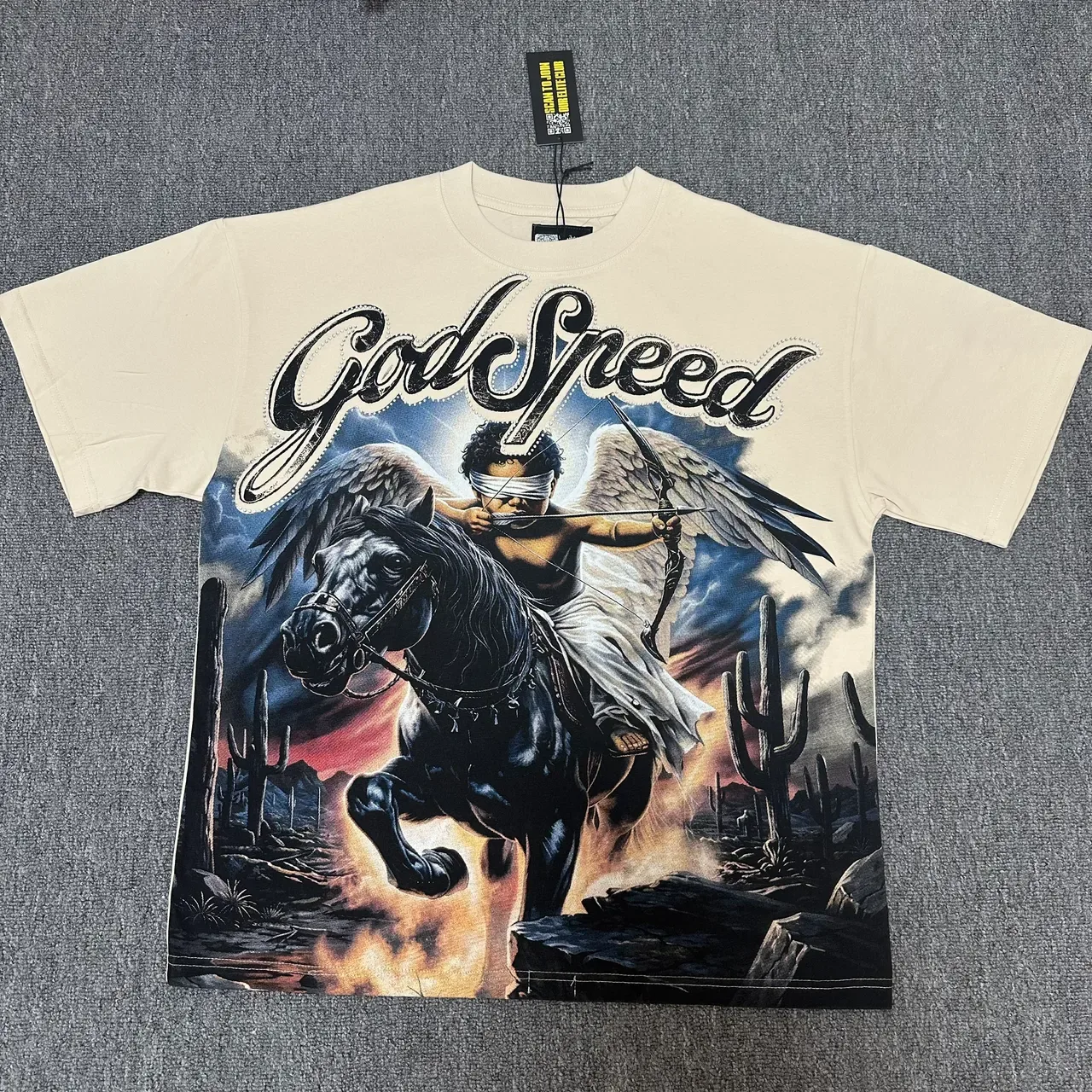 تي شيرت Godspeed بطباعة جرافيك 5