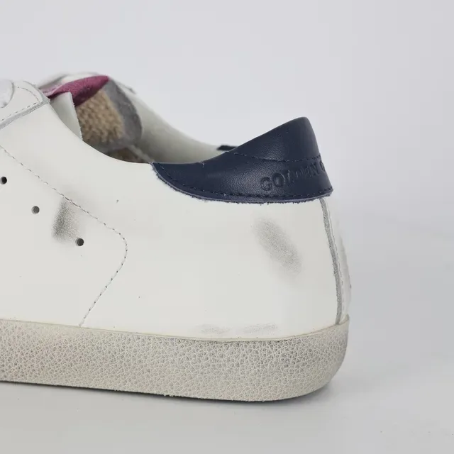 Golden Goose Super-Star أحذية أسلوب حياة جلد أبيض متضرر بنجم لامع 4