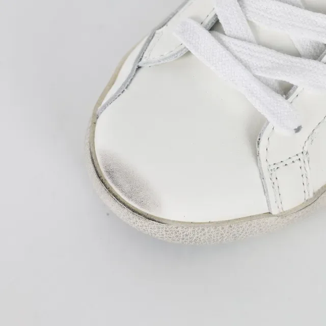 Golden Goose Super-Star أحذية أسلوب حياة جلد أبيض متضرر بنجم لامع 5