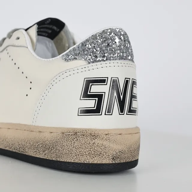 Golden Goose Superstar Off-White Glitter Star 生活方式运动鞋 4