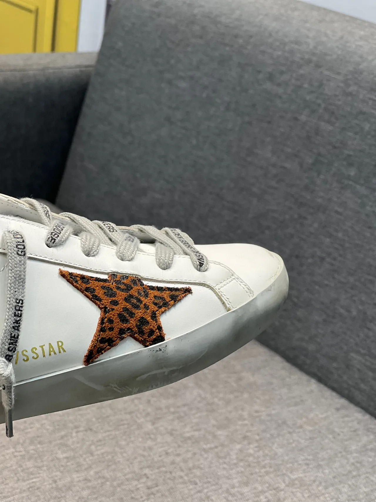 Golden Goose Superstar حذاء رياضي أسلوب حياة أبيض نجم بري 2