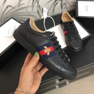 Gucci Ace Cuero Negro Rayas Web Abeja Lifestyle Sneakers