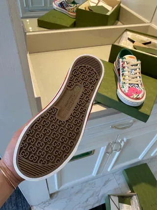 Gucci Ace Sneakers Lifestyle à l'impression florale et rayures web 9