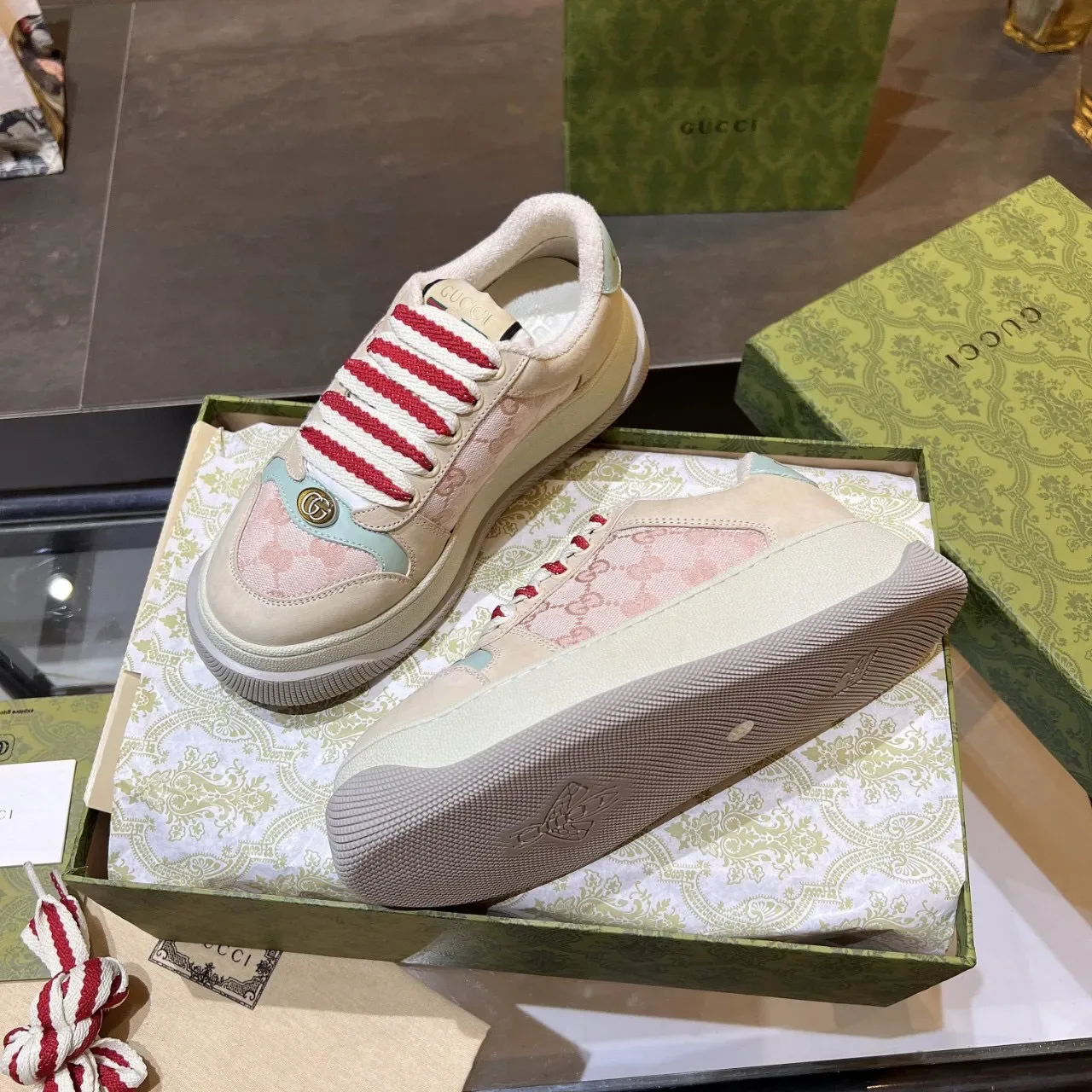 Gucci Ace rose et beige GG Jacquard Lifestyle Sneakers 8