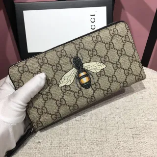 Gucci Bee Motif GG Monogram Long Wallet
