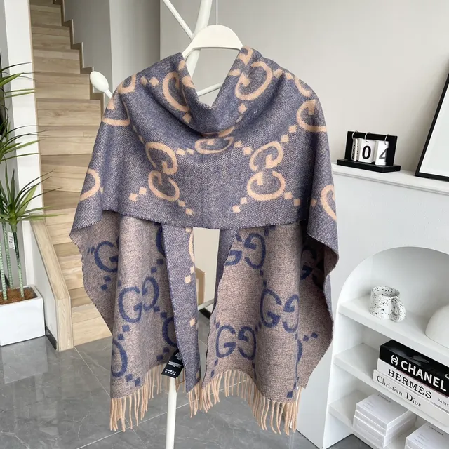 Gucci 米色蓝色 编织几何图案 羊绒围巾 8