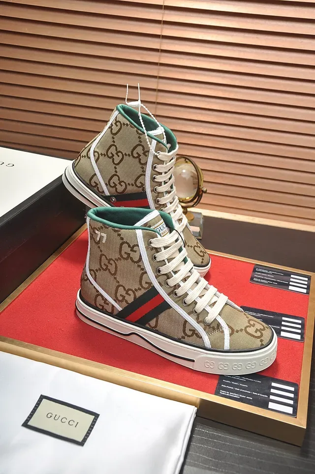 Gucci बेज ब्राउन हाई-टॉप मोनोग्राम कैनवास लाइफस्टाइल स्नीकर 4