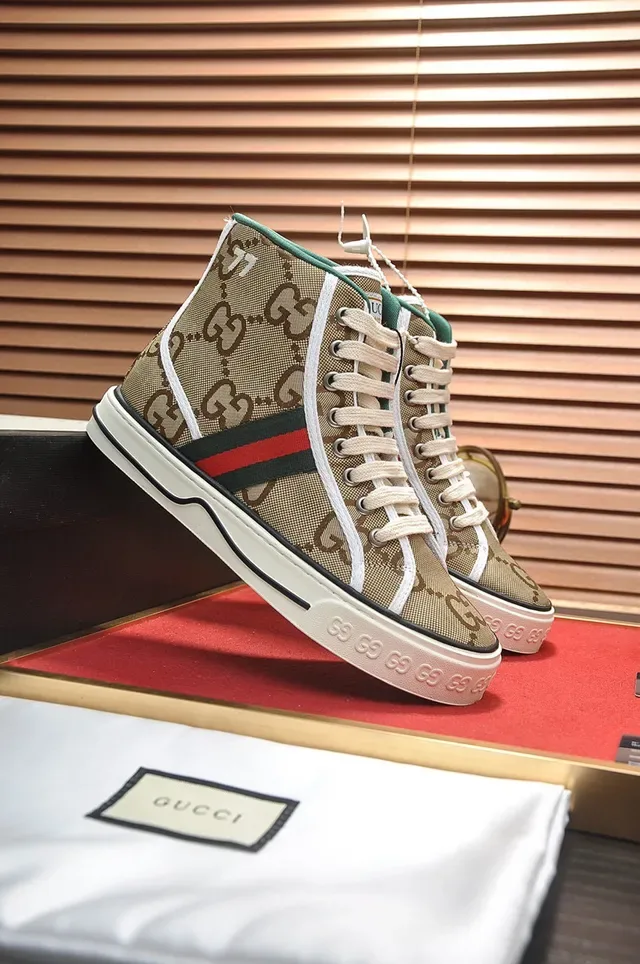 Gucci बेज ब्राउन हाई-टॉप मोनोग्राम कैनवास लाइफस्टाइल स्नीकर 8