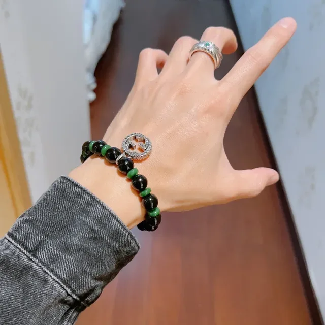 Gucci سوار أسود أخضر خرز مرن 6