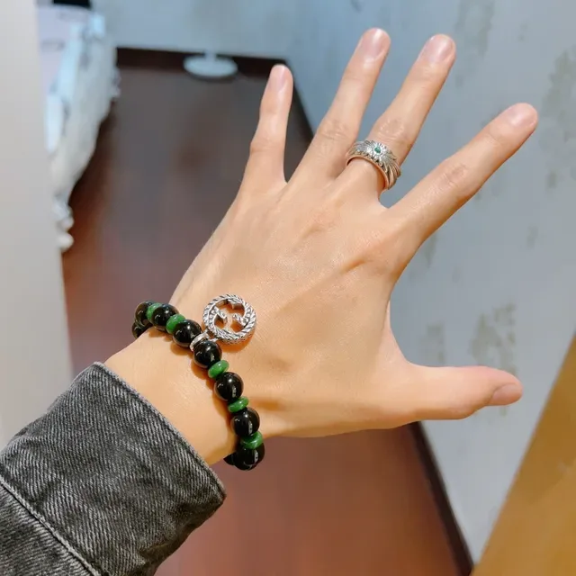 Gucci سوار أسود أخضر خرز مرن 8
