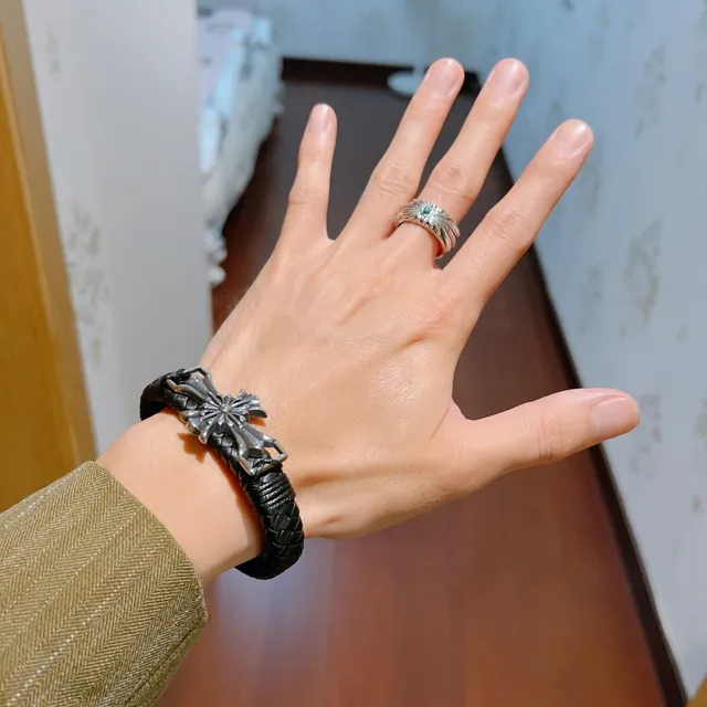 Gucci Bracelete Couro Trançado Preto Prata Motivo Cruz Metal 7