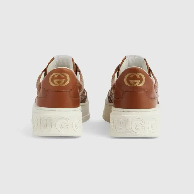 Gucci Marron Beige Cuir Perforé Embossé Logo GG Sneakers Lifestyle 4