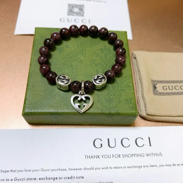 Pulseira Gucci Burdeos com Charms G Interconectados e Contas Prateadas 7
