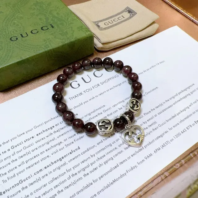 Pulseira Gucci Burdeos com Charms G Interconectados e Contas Prateadas 9