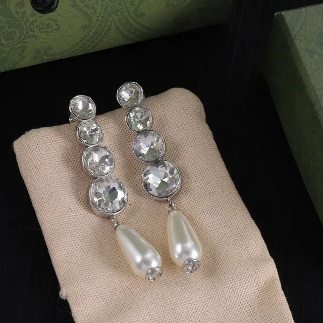 Boucles d'oreilles Gucci Cristal Cascade Goutte Perle 5