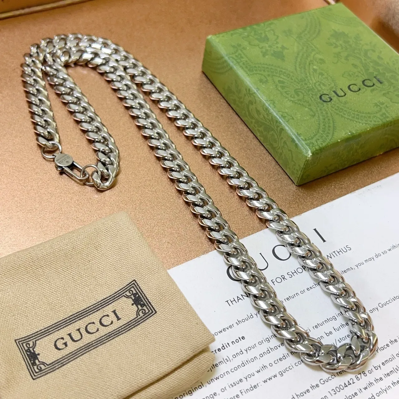 Collier Gucci Chaîne Curb-Link Ton Argent 7