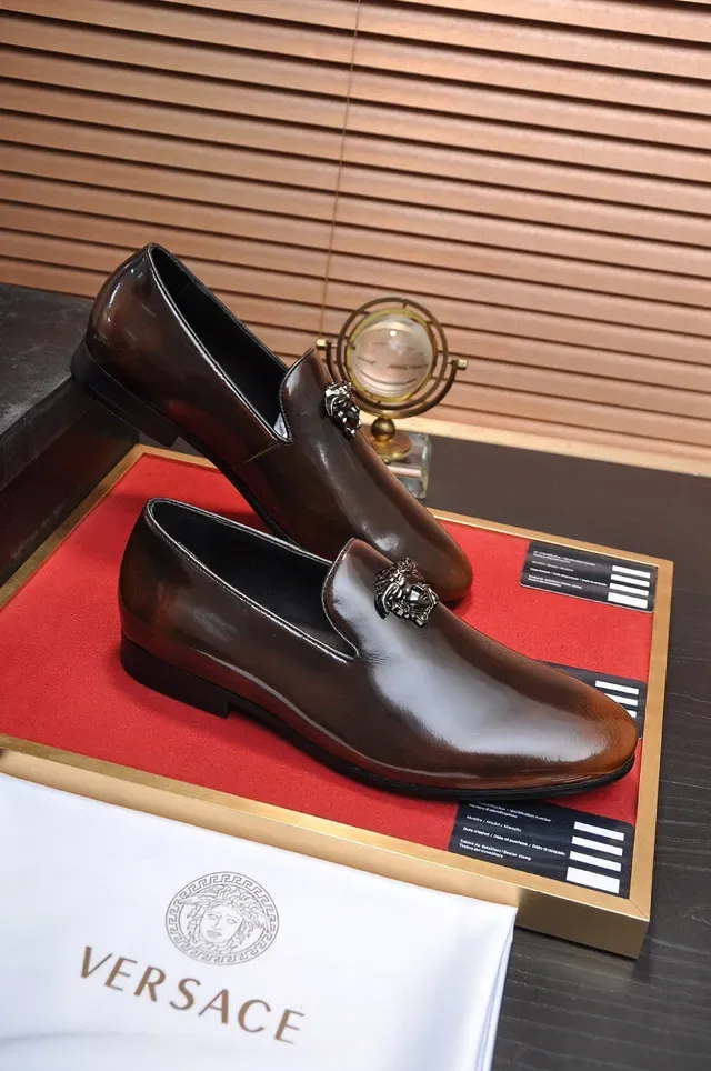 Gucci Dionysus Loafer Polished Brown Leather Slip-On Loafer 5