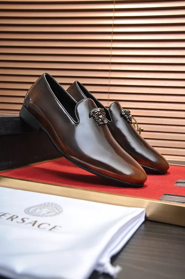 Gucci Dionysus Loafer Polished Brown Leather Slip-On Loafer 8
