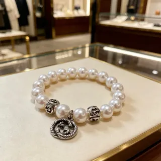 Gucci Dionysus لؤلؤ و Interlocking G سوار