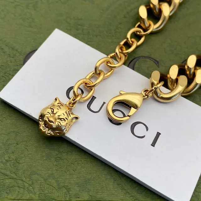 Gucci Dionysus Tiger Charm Pulsera Cadena Gruesa Oro 2