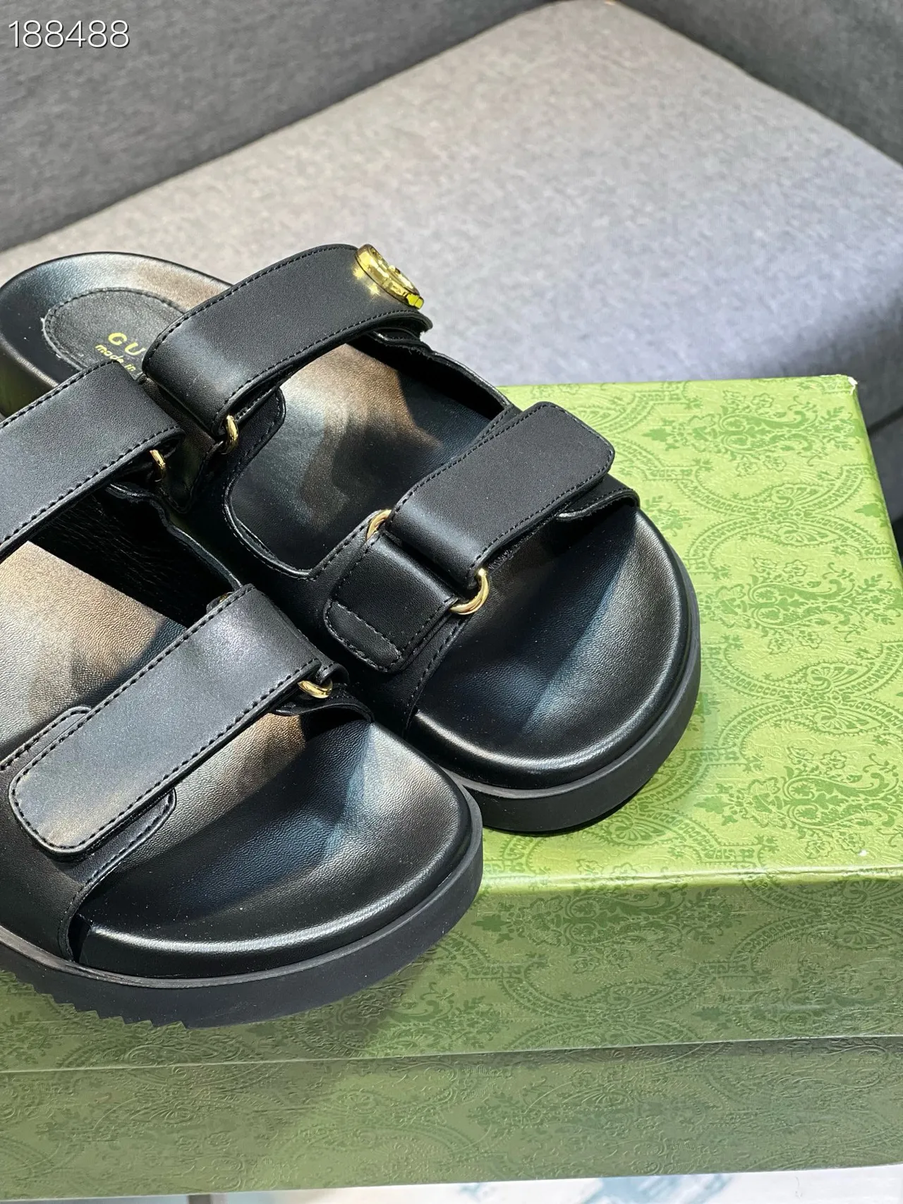 Gucci Sandalias de doble correa slide negro dorado hebilla G interlocking casual 4