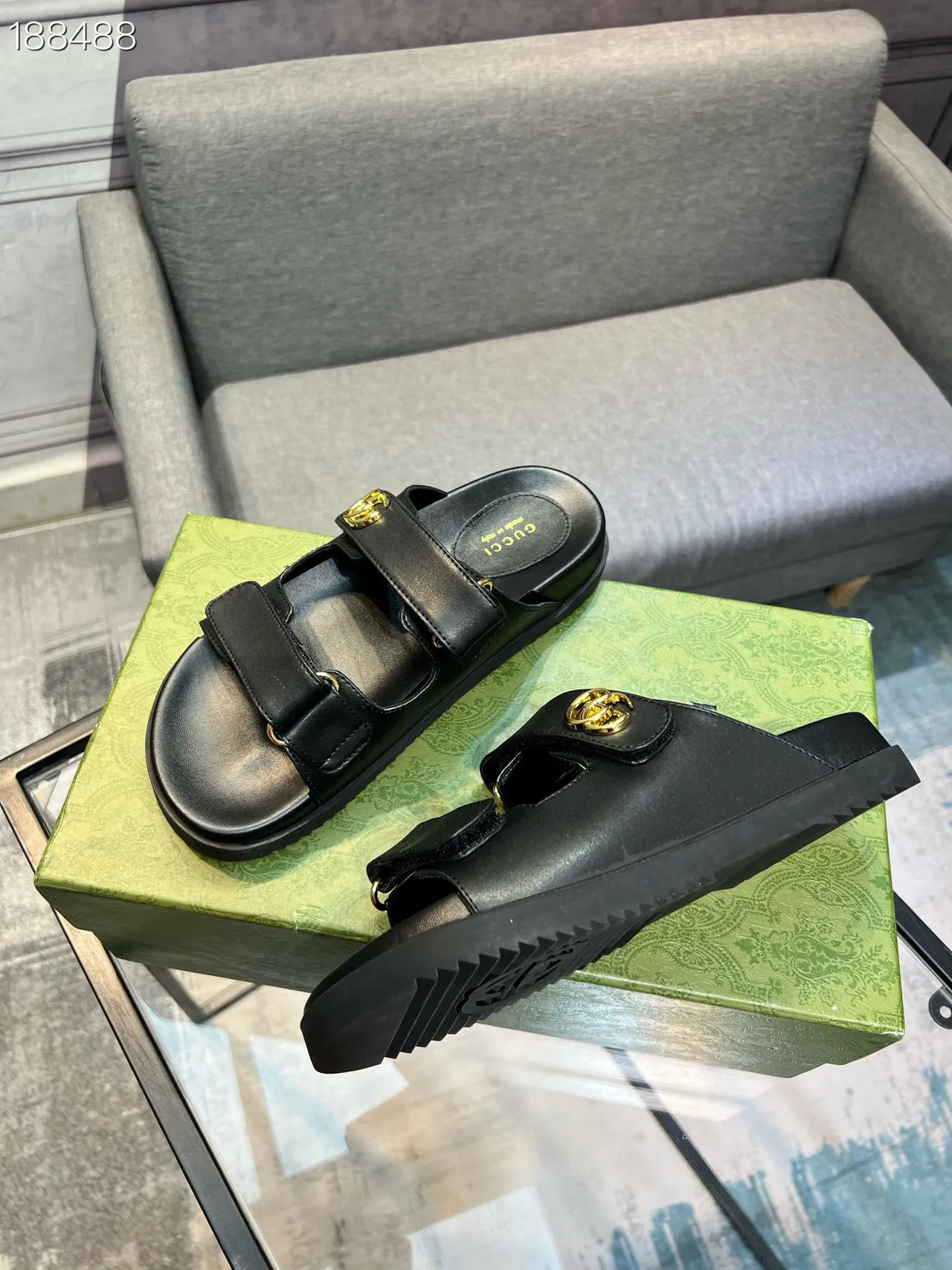 Gucci Sandalias de doble correa slide negro dorado hebilla G interlocking casual 7