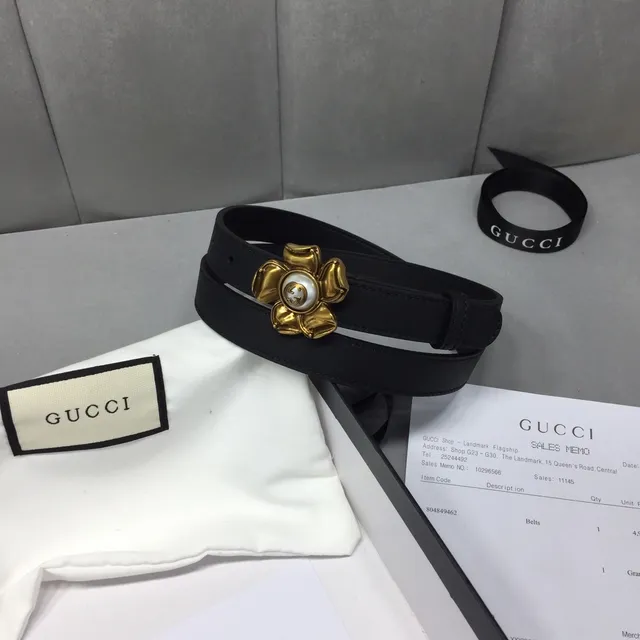 Gucci ফ্লোরাল বাকেল কালো চামড়ার বেল্ট 2