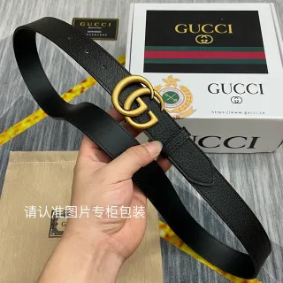 Gucci GG Marmont حزام جلد أسود مقصوص