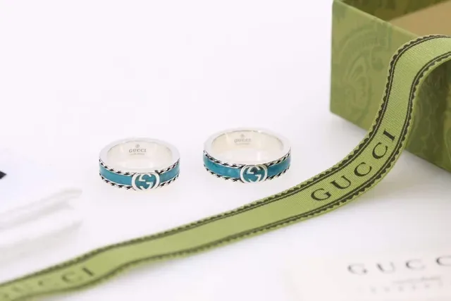 Gucci GG Marmont خاتم معدن فضي أزرق فيرغرونايت مينا مدمج 3