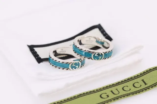 Gucci GG Marmont خاتم معدن فضي أزرق فيرغرونايت مينا مدمج 5