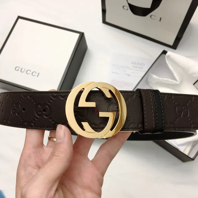 Gucci GG Marmont Cinturón Marrón Dorado Grabado Monograma Interlocking G Hebilla Cuero 4
