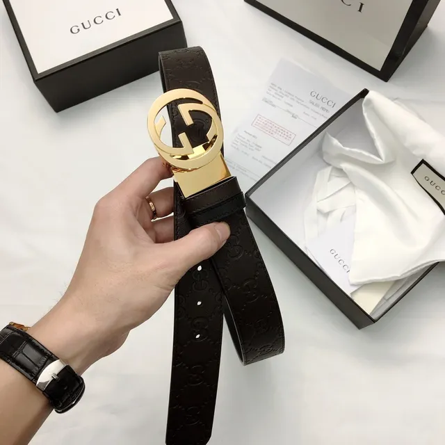 Gucci GG Marmont Cinturón Marrón Dorado Grabado Monograma Interlocking G Hebilla Cuero 6