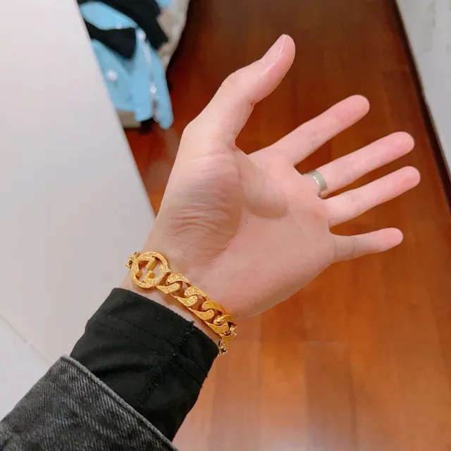 سوارة غوتشي جي جي مارمونت سلسلة كيرب لينك ذهبية مع قفل ج متشابك 8