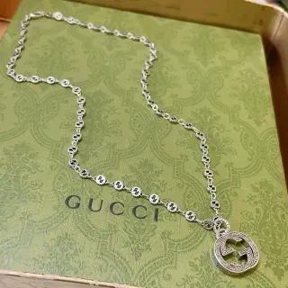Gucci GG Marmont Interlocking G Motif Collier Argenté