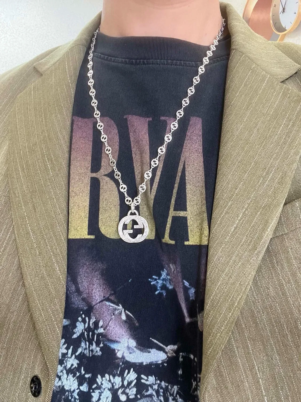 Gucci GG Marmont Interlocking G Motif Silver-Toned Necklace 5