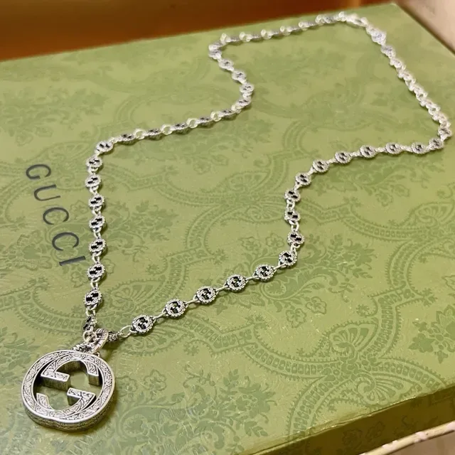 Gucci GG Marmont Interlocking G Motif Silver-Toned Necklace 6