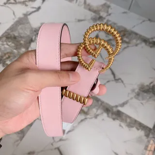 Gucci GG Marmont गुलाबी चमड़े की बेल्ट
