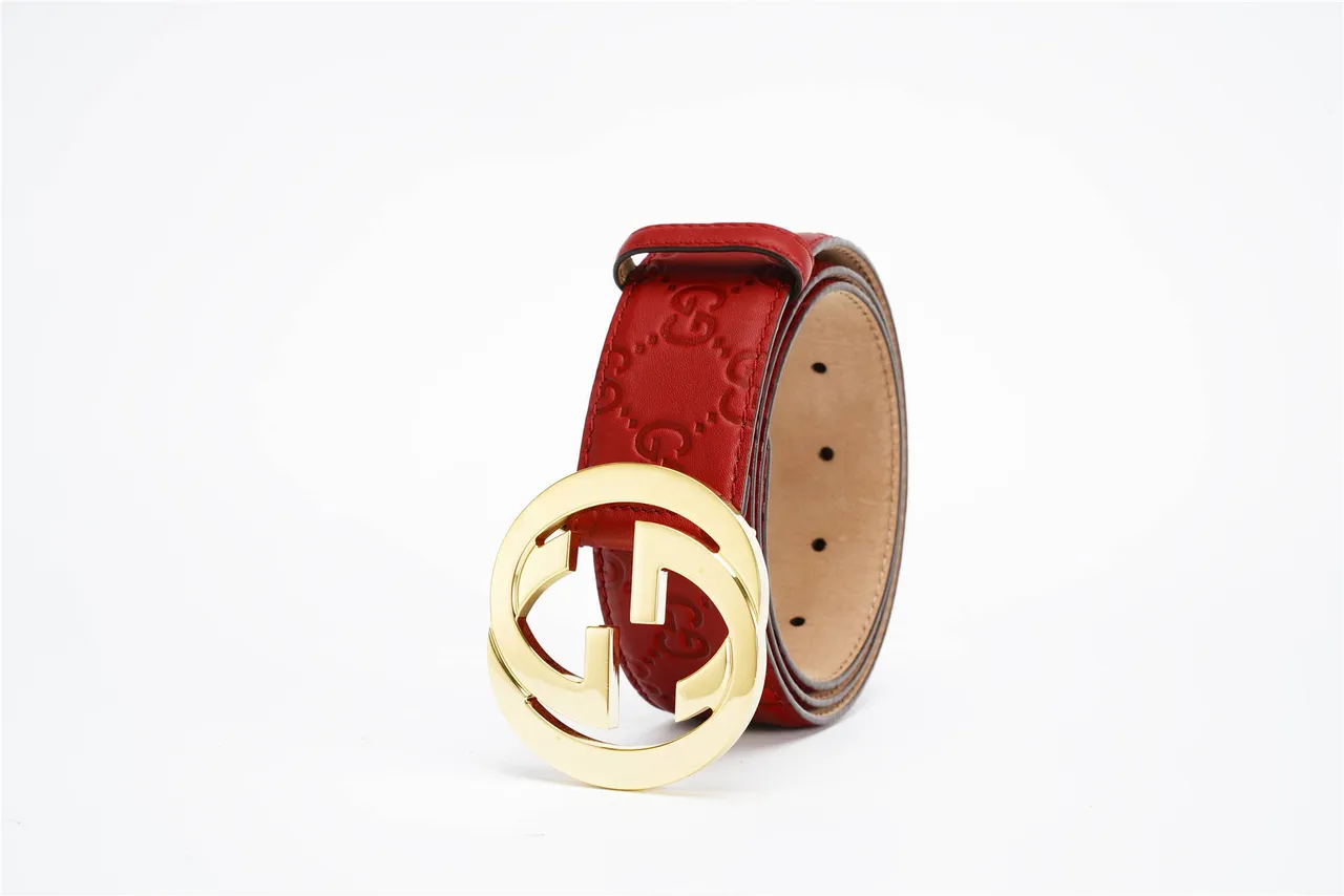 Gucci GG Marmont Cinto de couro vermelho com relevo 6